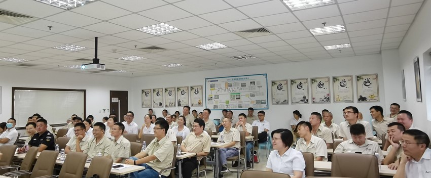 "綠色環(huán)保 健康上?！迸嘤?xùn)走進威廉希尔新材(圖3)